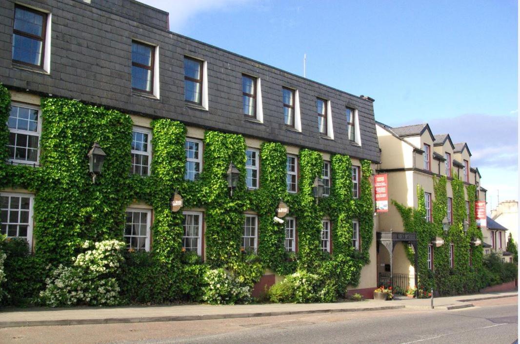 Kee'S Hotel Stranorlar Exterior foto
